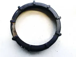 Mercedes-Benz C W203 Bague de verrouillage pour réservoir de carburant 1250759