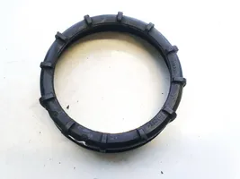 Mercedes-Benz C W203 Bague de verrouillage pour réservoir de carburant 1250759