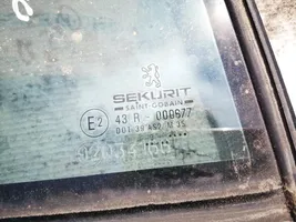 Peugeot 607 Fenêtre latérale vitre arrière 9629155980