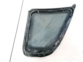 Volkswagen PASSAT B5 Rear side window/glass 