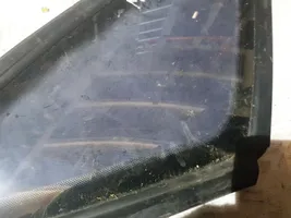 Mazda 626 Fenêtre latérale avant / vitre triangulaire 