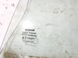 Nissan Primera aizmugurējo durvju stikls 