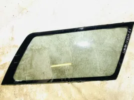 Subaru Legacy Fenêtre latérale avant / vitre triangulaire 
