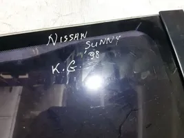 Nissan Sunny Galinis šoninis kėbulo stiklas 