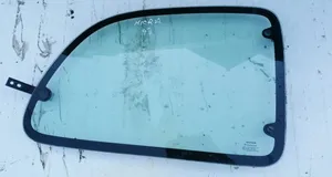 Nissan Micra Fenêtre latérale avant / vitre triangulaire 