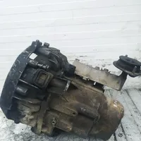 Renault Clio I Manual 5 speed gearbox jb1046