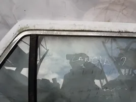 Lancia Thema Vitre de fenêtre porte arrière 