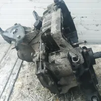 Renault Scenic I Mechaninė 5 pavarų dėžė 7700598840