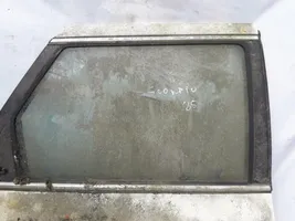 Ford Scorpio Vetro del finestrino della portiera posteriore 