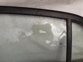 Mazda 626 Takaoven ikkunalasi 