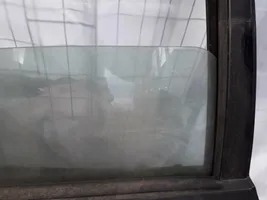 Ford Mondeo MK I aizmugurējo durvju stikls 