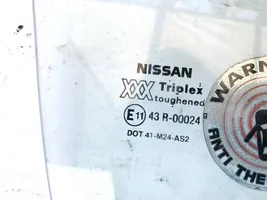 Nissan Primera Pagrindinis priekinių durų stiklas (keturdurio) 