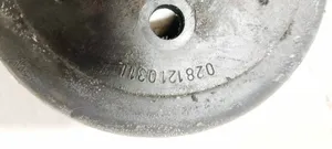 Volkswagen PASSAT B5 Water pump pulley 028121031