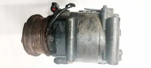 Ford Focus Ilmastointilaitteen kompressorin pumppu (A/C) ys4h19d629ab