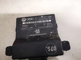 Volkswagen PASSAT B6 Centralina/modulo portiere 3c0907530c