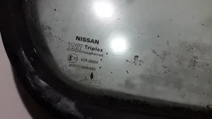 Nissan Primera Vetro del deflettore posteriore 