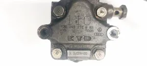 Volkswagen PASSAT B5 Power steering pump 800145177