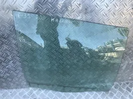 BMW 5 E39 Rear door window glass 