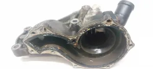 Audi 100 S4 C4 Pompe de circulation d'eau 037121013A