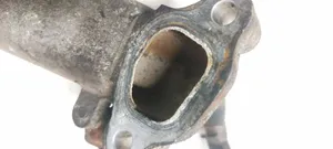 Toyota Avensis Verso Moottorin vesijäähdytyksen putki/letku 