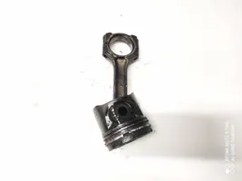 Peugeot 607 Piston avec bielle 