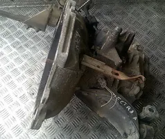 Opel Vectra A Mechaninė 5 pavarų dėžė 90334345