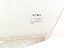 Nissan Primera Основное стекло передних дверей (четырехдверного автомобиля) 