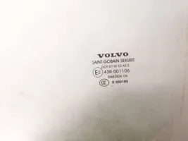 Volvo V70 Szyba drzwi przednich 