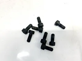 Ford Kuga I Nuts/bolts 