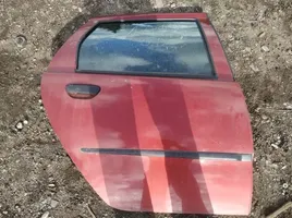 Fiat Punto (188) Portiera posteriore raudonos