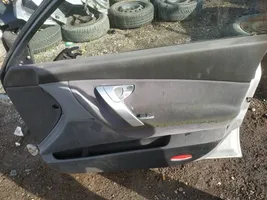 Nissan Primera Priekinės durys pilkos