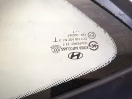 Hyundai i30 Szyba karoseryjna tylna 
