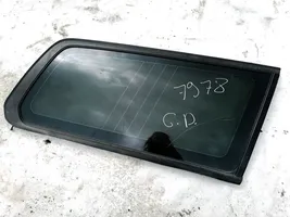 Volvo V70 Rear side window/glass 