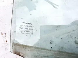 Toyota Yaris Pagrindinis galinių durų stiklas 