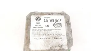 Audi A3 S3 8L Module de contrôle airbag 1J0909601A