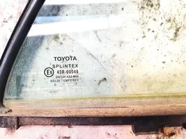 Toyota Avensis T250 Mažasis "A" galinių durų stiklas 
