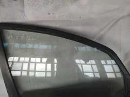 Toyota Corolla Verso E121 Vetro del finestrino della portiera anteriore - quattro porte 