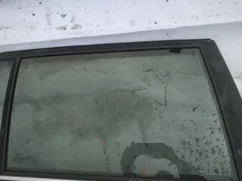 Toyota Avensis T250 Fenster Scheibe Tür hinten 