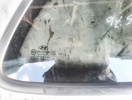 Hyundai Santa Fe Rear side window/glass 