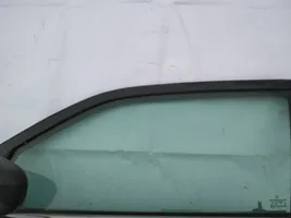 Chrysler 300 - 300C priekšējo durvju stikls (četrdurvju mašīnai) 
