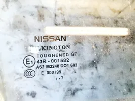 Nissan Qashqai Pagrindinis priekinių durų stiklas (keturdurio) 