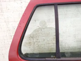 Volkswagen Golf IV Takakulmaikkunan ikkunalasi 