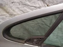 Peugeot 307 Fenêtre latérale avant / vitre triangulaire (4 portes) 