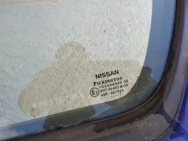 Nissan Almera N16 Szyba karoseryjna drzwi tylnych 