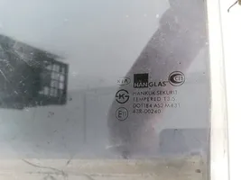 KIA Sorento aizmugurējo durvju stikls 