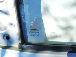 Nissan Qashqai Takaoven ikkunalasi 