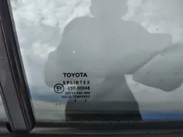 Toyota Avensis T250 Rear door window glass 
