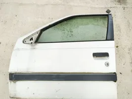 Peugeot 405 Front door baltos