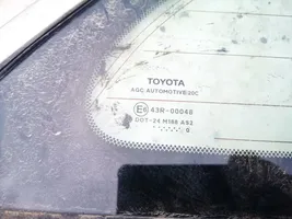 Toyota Avensis T270 Seitenfenster Seitenscheibe hinten 