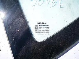 Nissan Qashqai Rear side window/glass 